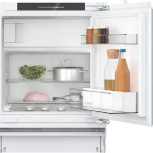 Ekspresowa dostawa Bosch Serie 4 Lodówka podblatowa z zamrażalnikiem, 82 cm KUL22VFD0